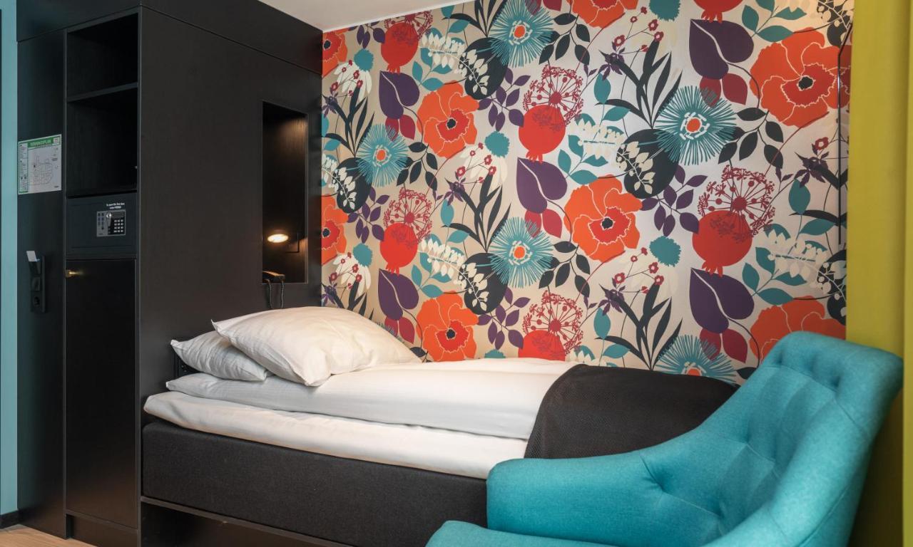 Thon Hotel Харстад Екстериор снимка