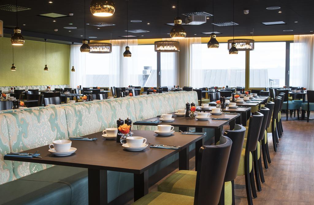 Thon Hotel Харстад Екстериор снимка
