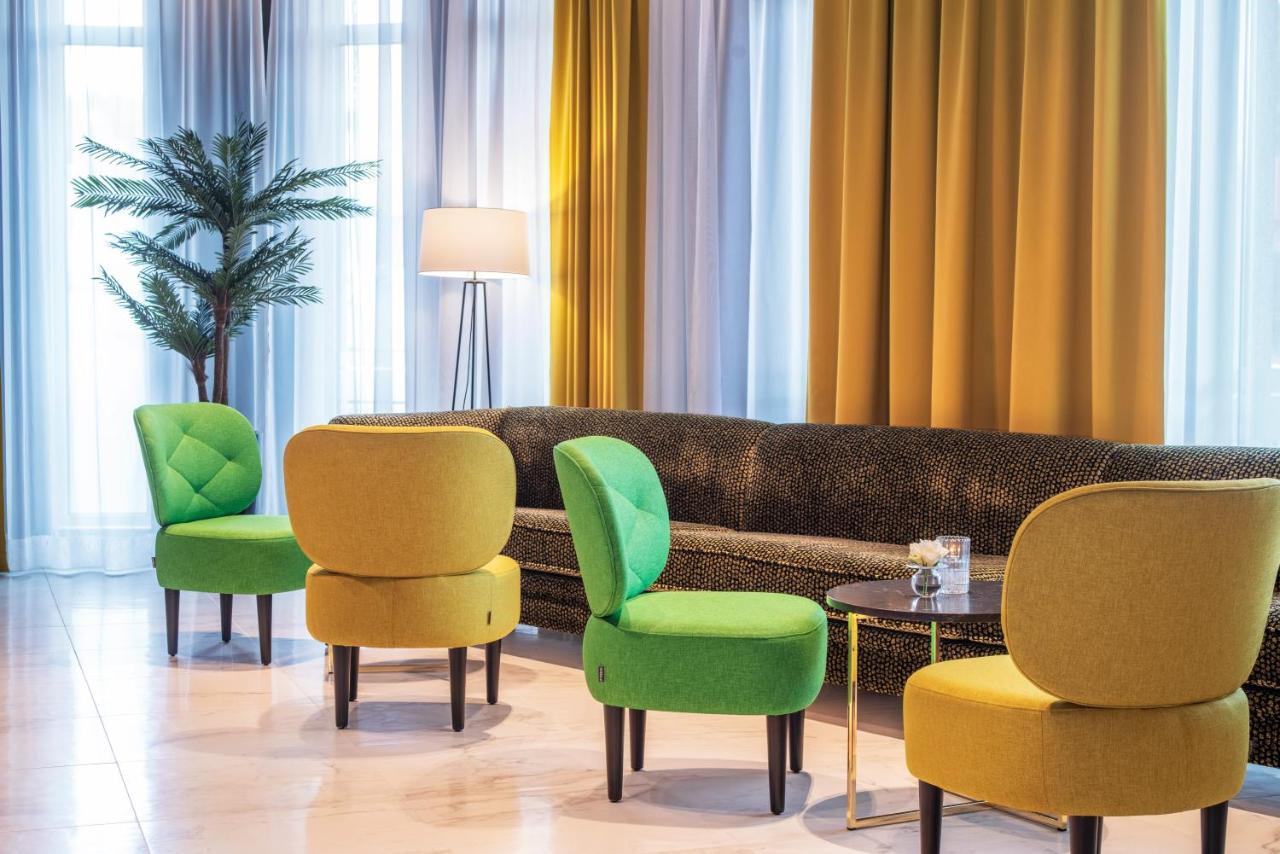 Thon Hotel Харстад Екстериор снимка