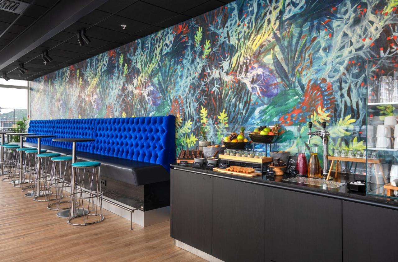 Thon Hotel Харстад Екстериор снимка