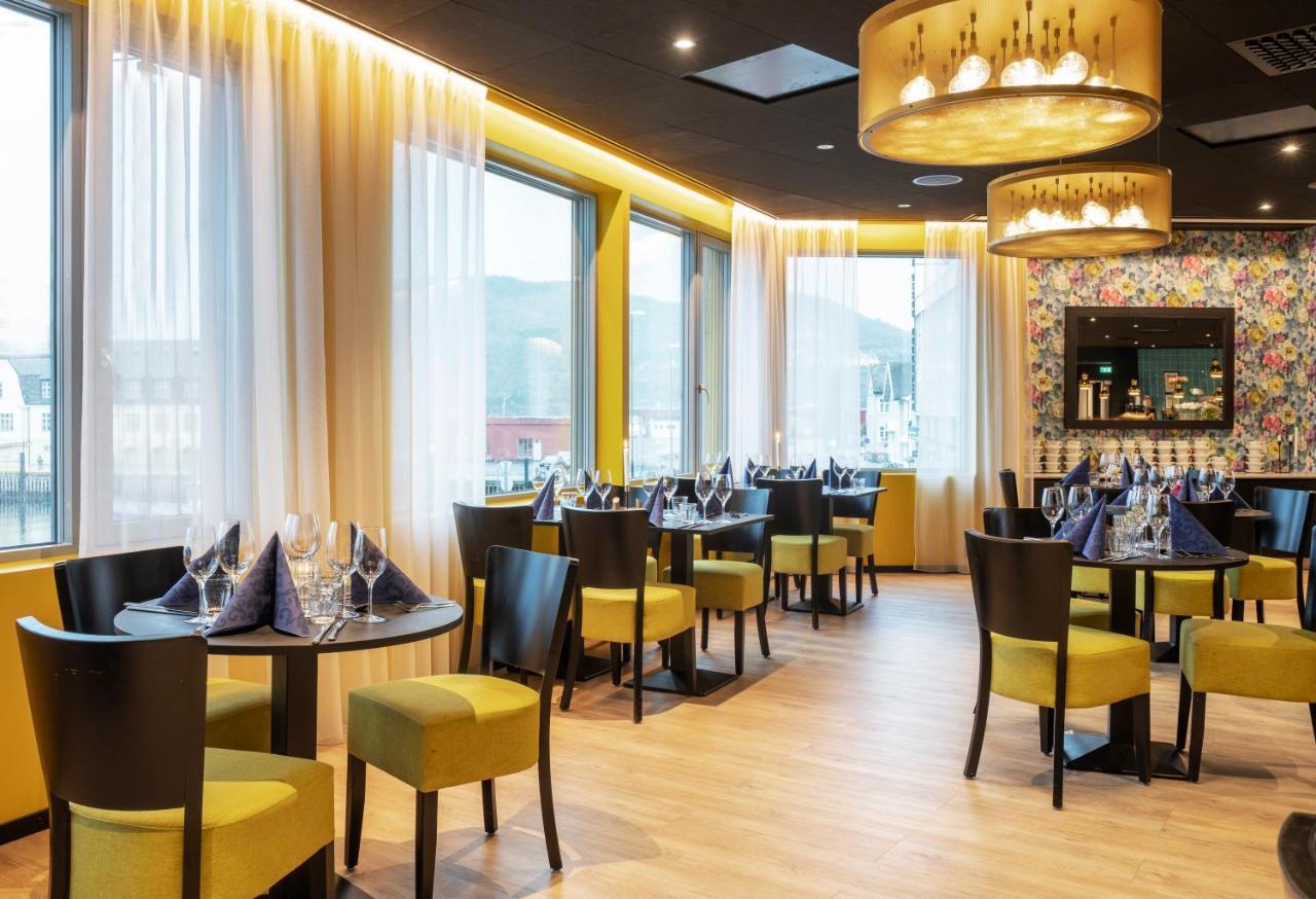 Thon Hotel Харстад Екстериор снимка